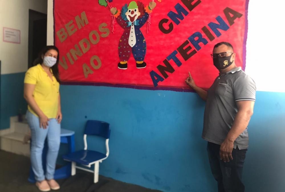Vereador Ozeas Reis visita a CMEI Anterina Miranda de Moraes da rede Municipal para levantamento das demandas.