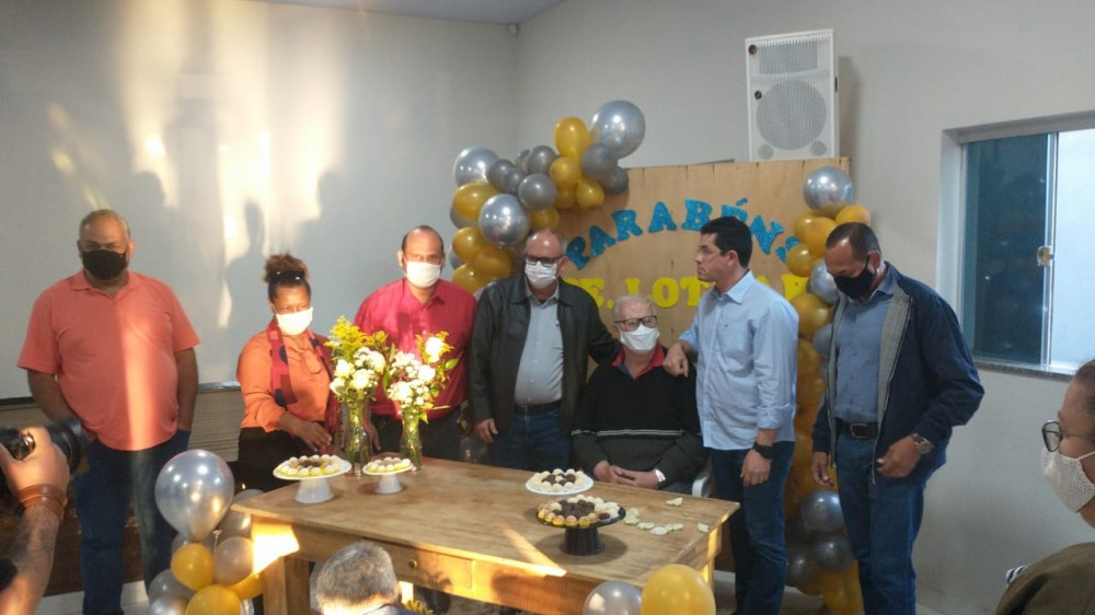 O Padre Lothar Bauchorowitz,  comemorou nesta quinta-feira (1)  mais um aniversário.